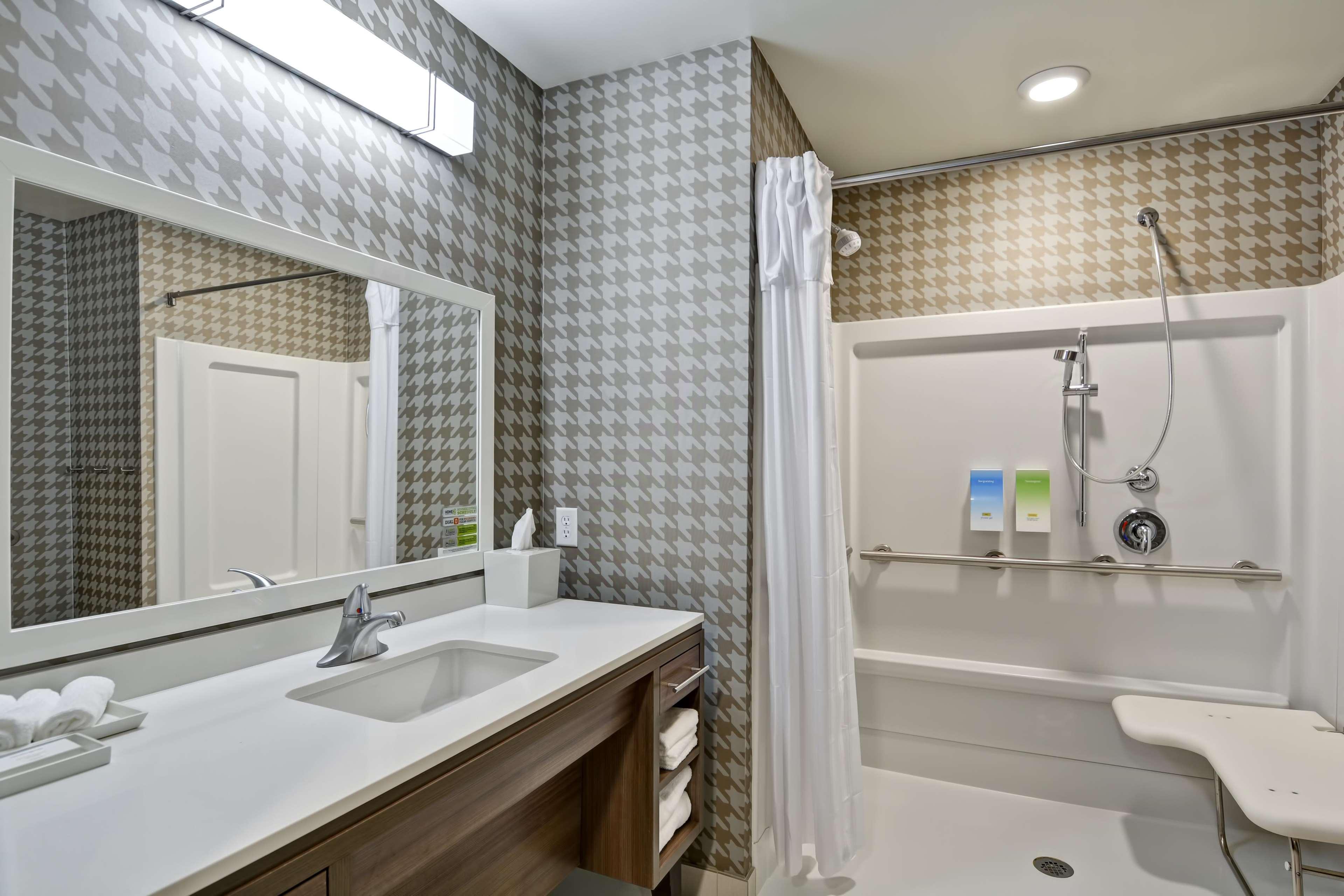 Home2 Suites By Hilton Lafayette Exterior photo