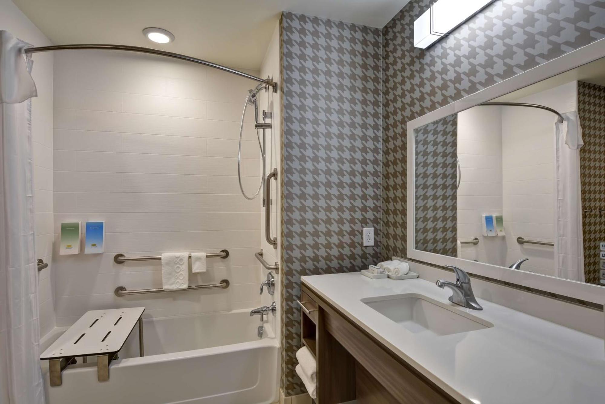 Home2 Suites By Hilton Lafayette Exterior photo